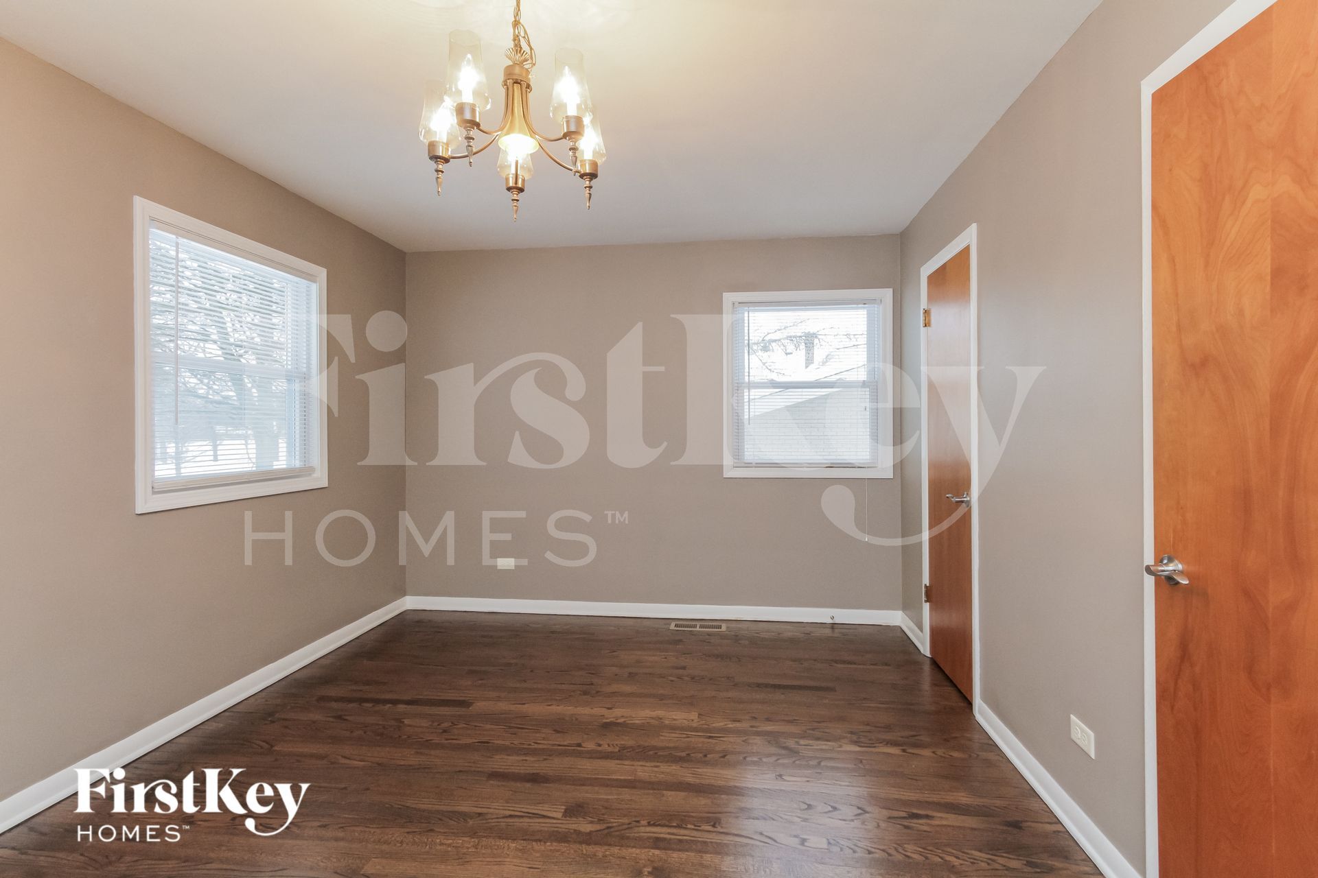 Building Photo - 18344 Aberdeen St