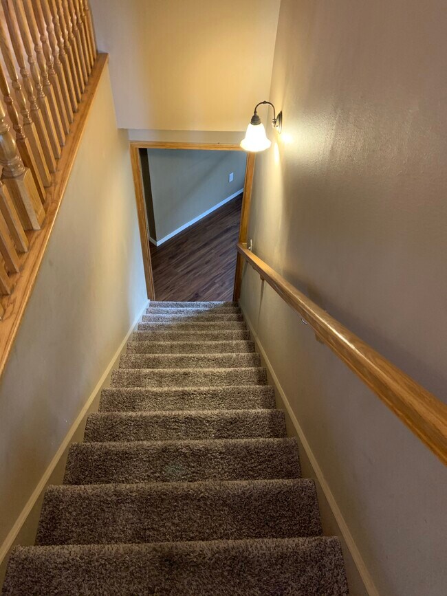 Basement Entry - 13327 Longridge Ln