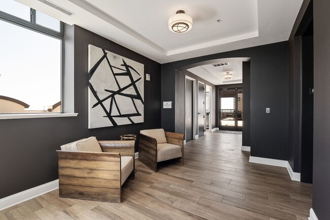Building Photo - The Artesian