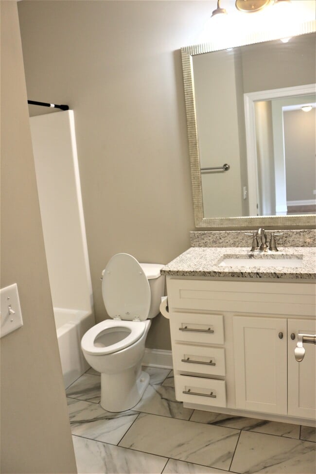 Building Photo - 3426 Fleeman Place Dr NE