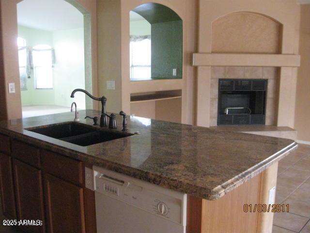 Building Photo - 2433 E Nathan Way