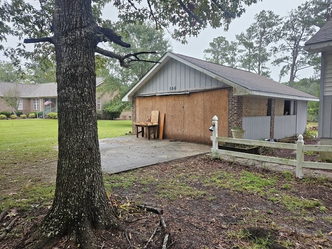 Building Photo - 144 Marys Ln