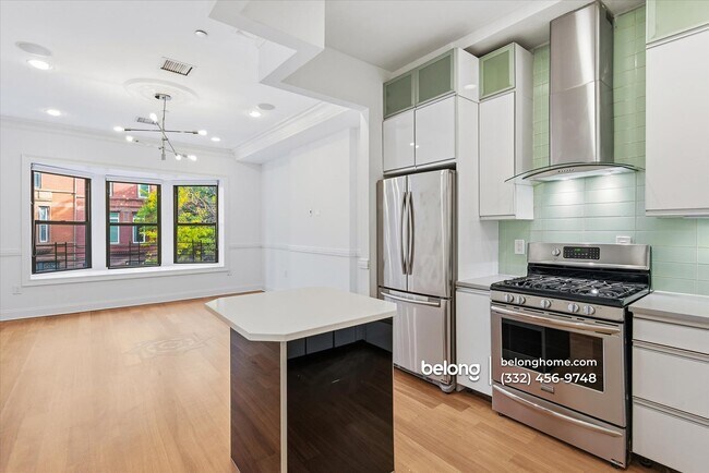 Building Photo - 312 W 138th St