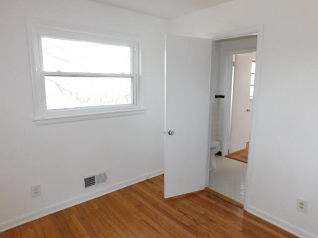Building Photo - 2407 Summerland Dr