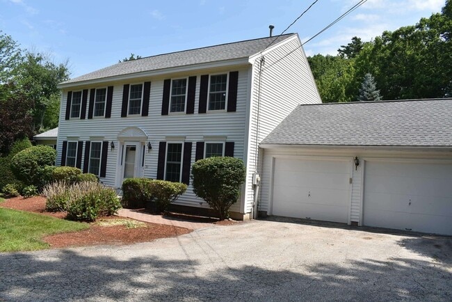 Building Photo - 51 Westview Rd