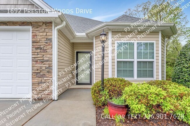 Building Photo - 1692 Preston Woods Dr