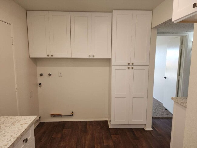 Building Photo - Costa Serena 55+.  2BR/1BA