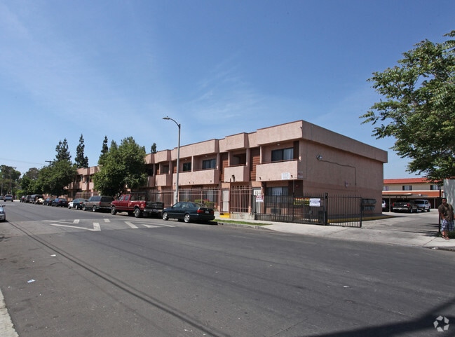 Primary Photo - 1,2,3 Burnet Apartments
