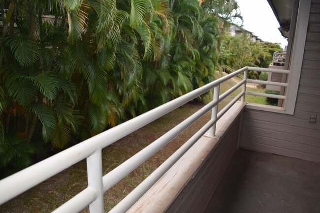 Building Photo - Kihei Shores F208 2 bd. 2 ba. furnished unit. Available June 15th or July 1st