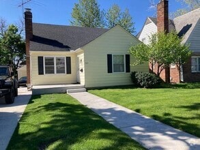 Building Photo - 303 Potter Ave