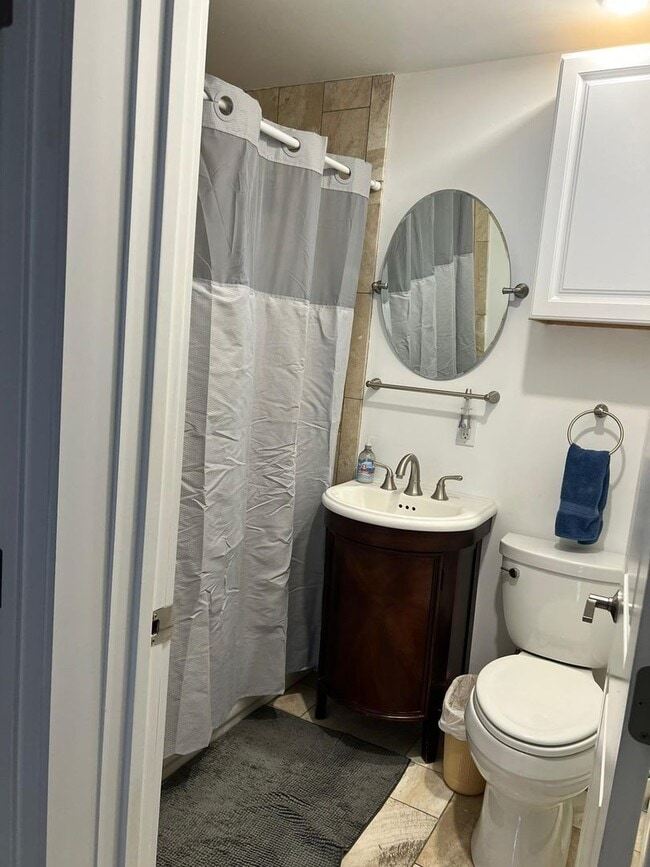 Building Photo - Executive Rental Fully Furnished PERFECT GETAWAY, MOUNTAIN RETREAT WITHIN TOWN!!