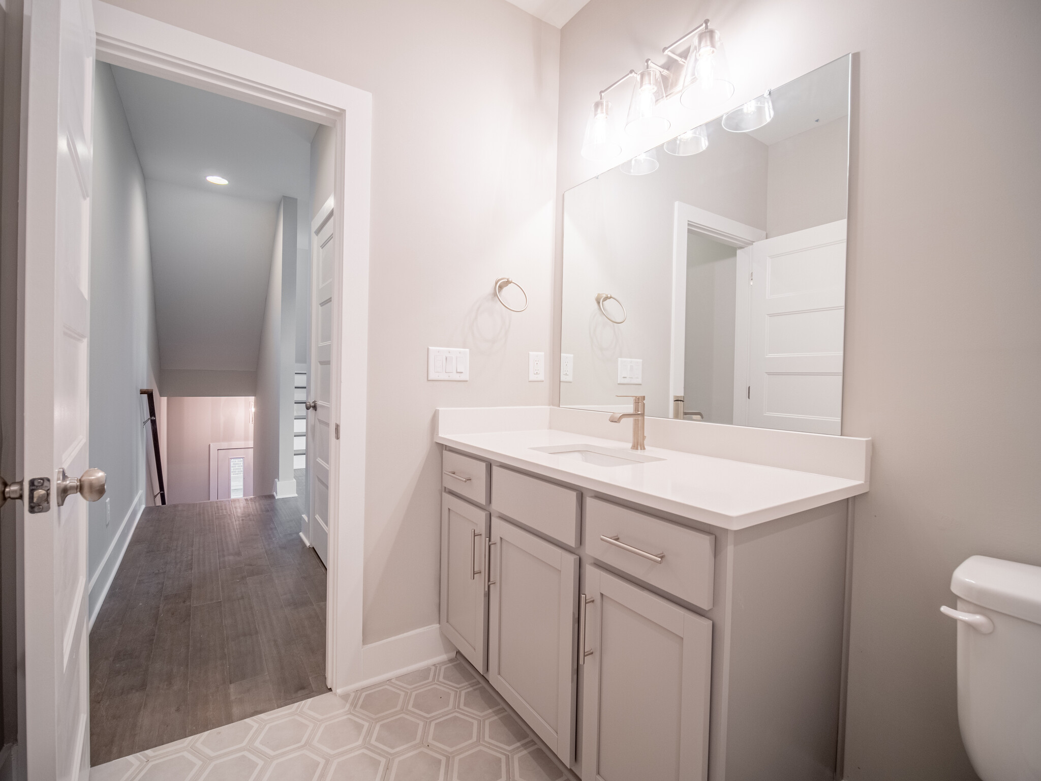 Main Floor Bathroom - 1122 Baptist World Center Dr