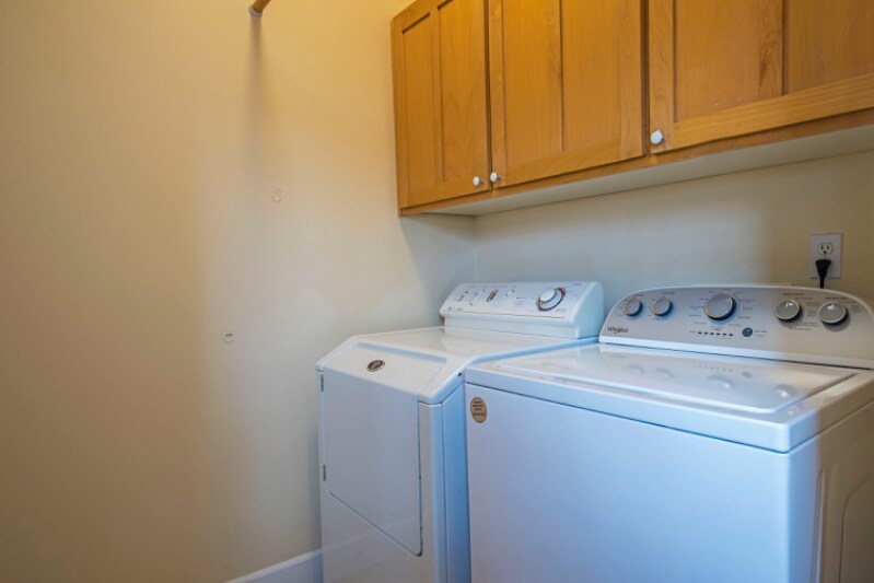 Building Photo - 61278 Sunflower Ln