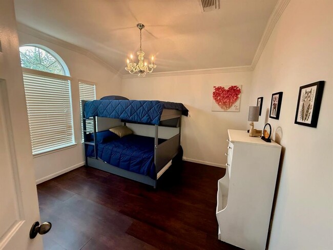 Building Photo - 1247 Lavender Shade Ct