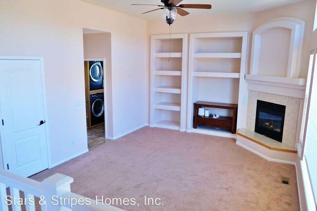 Building Photo - 5 br, 3.5 bath House - 8522 S. Miller Court