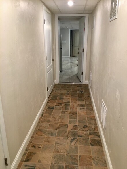 Back Entrance - 409 Trapelo Rd