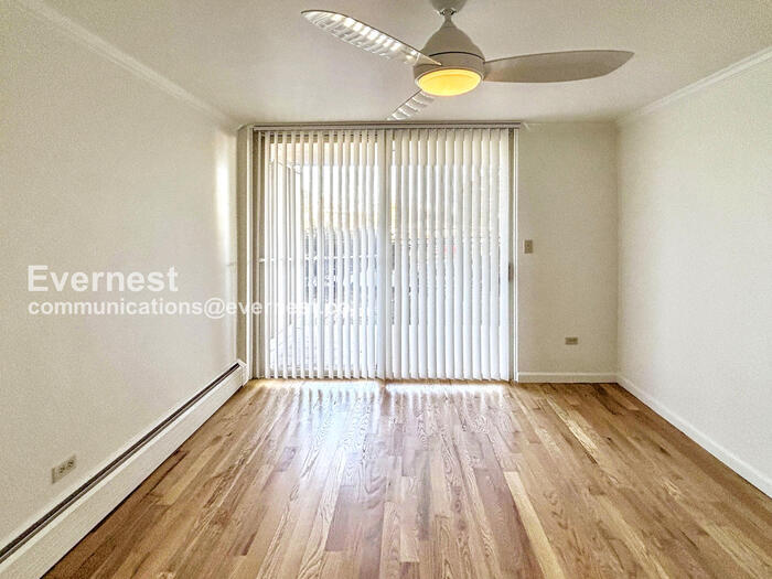 Building Photo - 4600 E Asbury Cir