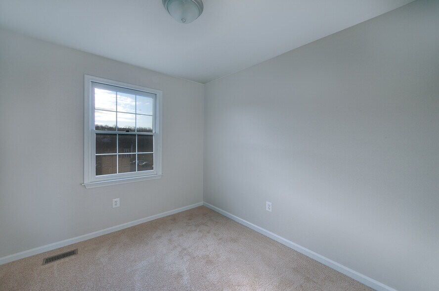 Building Photo - 3440 Winter Moss Ct