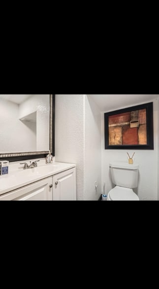 Building Photo - 1977 Altura Blvd