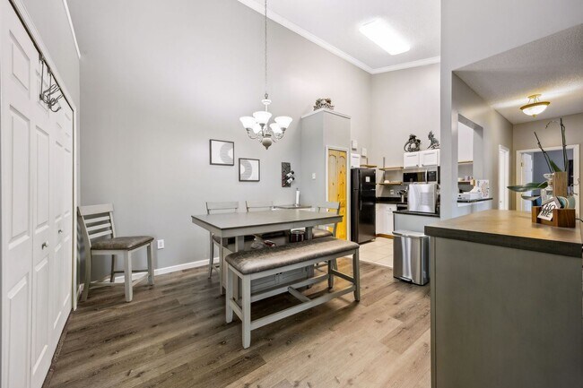 Building Photo - Coastal Condo Living in Gated Fernandina B...