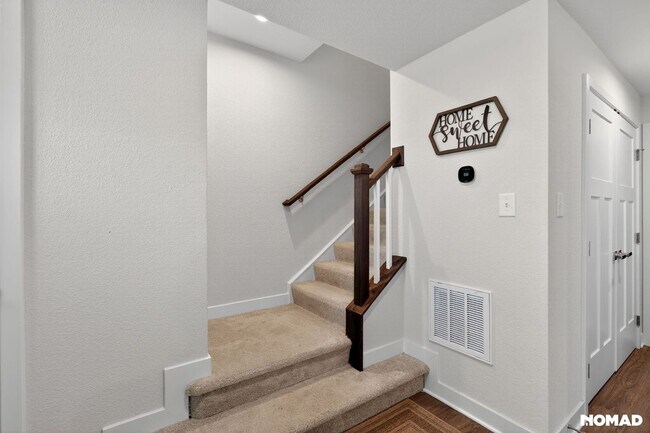 Building Photo - 103 Sandra Rd