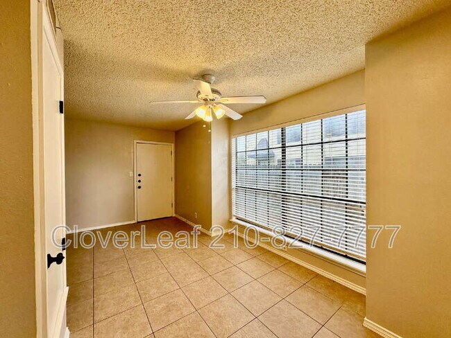 Building Photo - 10561 Starcrest Dr