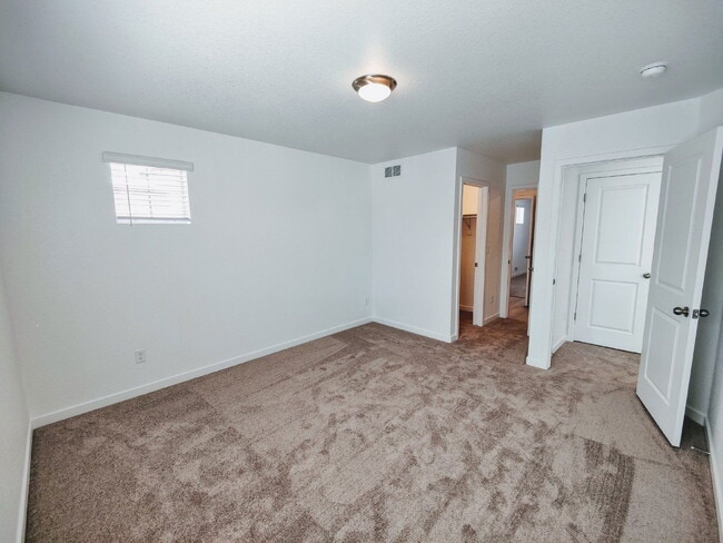 Building Photo - 8431 Rush Creek Ave