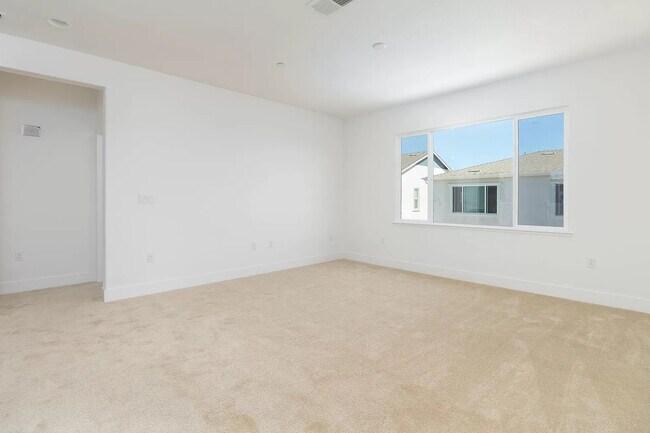 Building Photo - 18468 Yorkton Dr