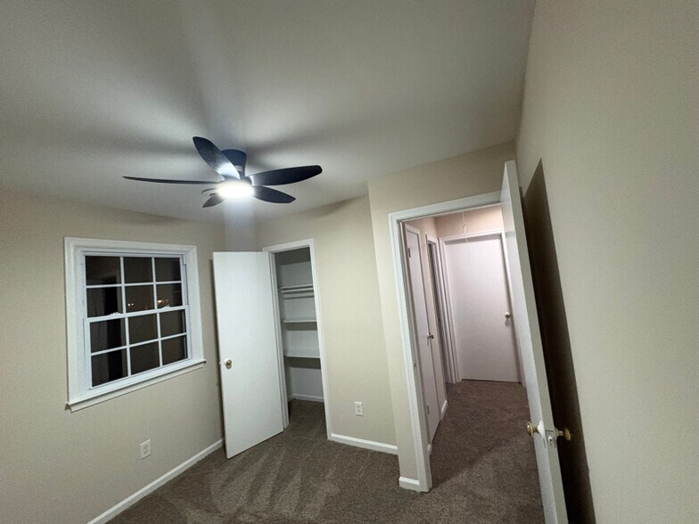 Building Photo - 4717 Mill Park Dr