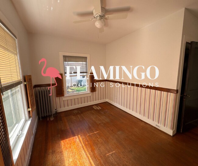 Building Photo - “Massive 8-Bedroom Home in Dayton – Rare Multi-Level Living Space”