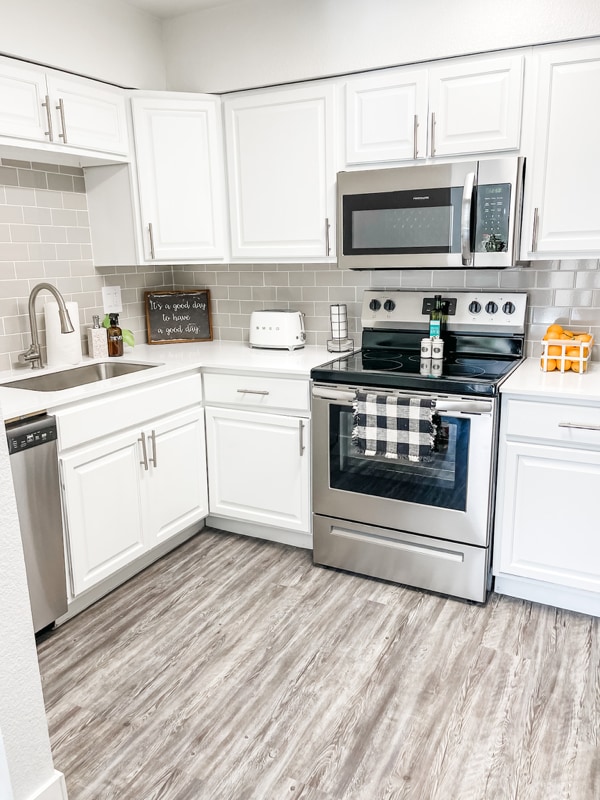 Building Photo - 1855 E Don Carlos