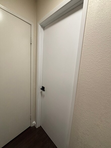 Building Photo - 35887 Lourdes Dr