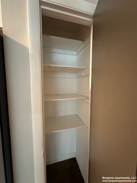 Building Photo - 50 Evergreen St