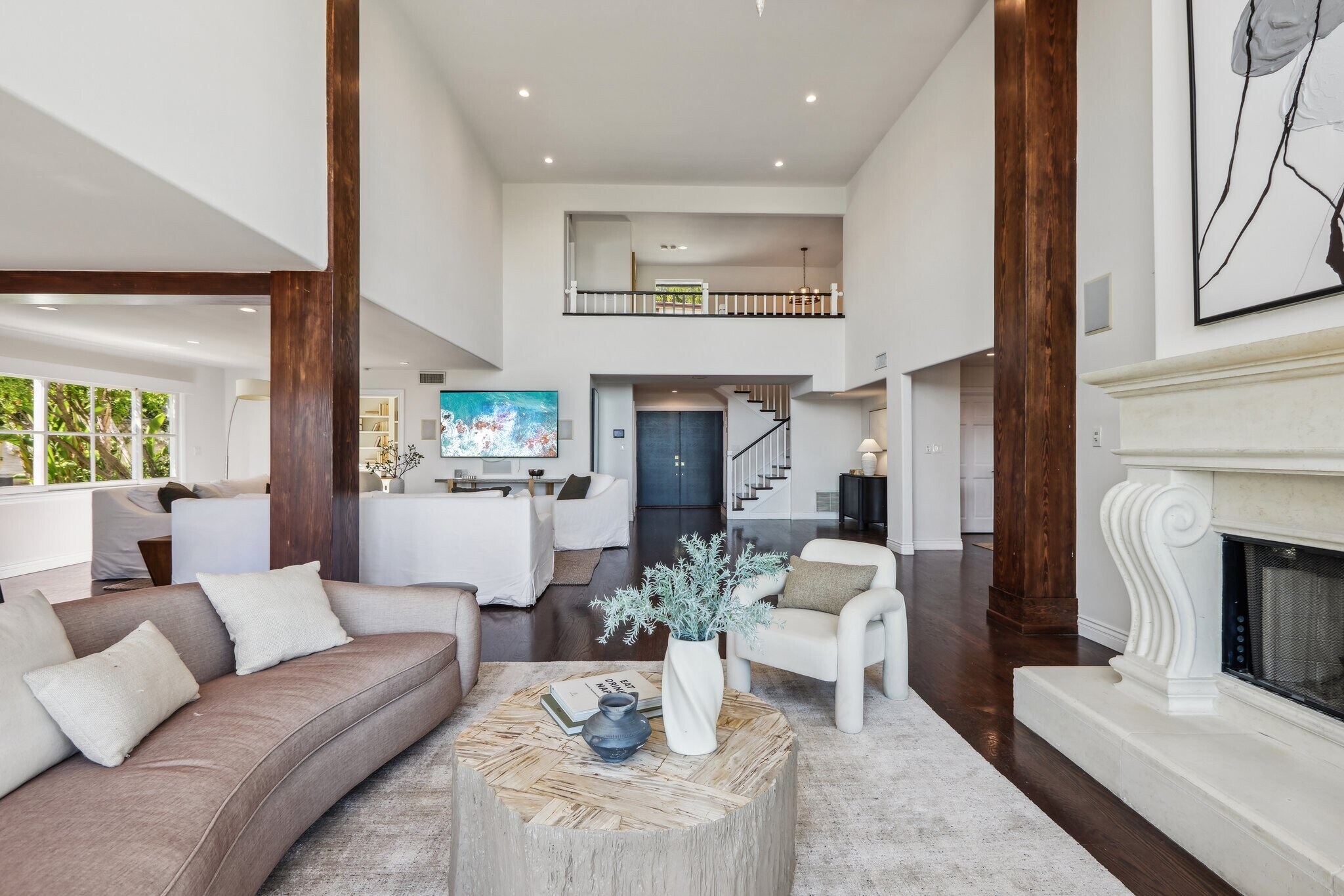 Building Photo - 2411 Mount Olympus Dr