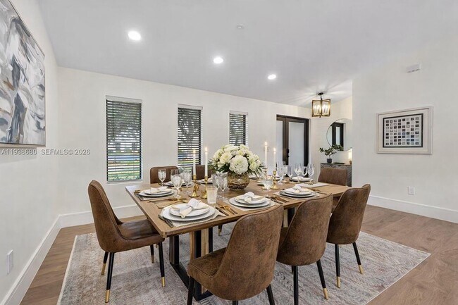 Building Photo - 3540 NE 28th Ave