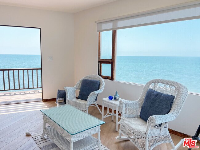 Building Photo - 24150 Malibu Rd