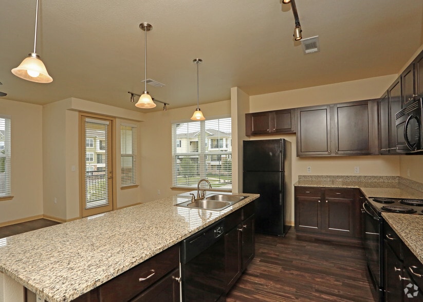 The Reserve at Village Creek 444 E Renfro St Burleson TX 76028