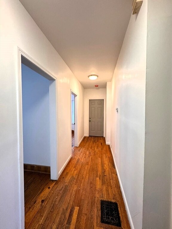 Building Photo - 9 Fairmont Pl