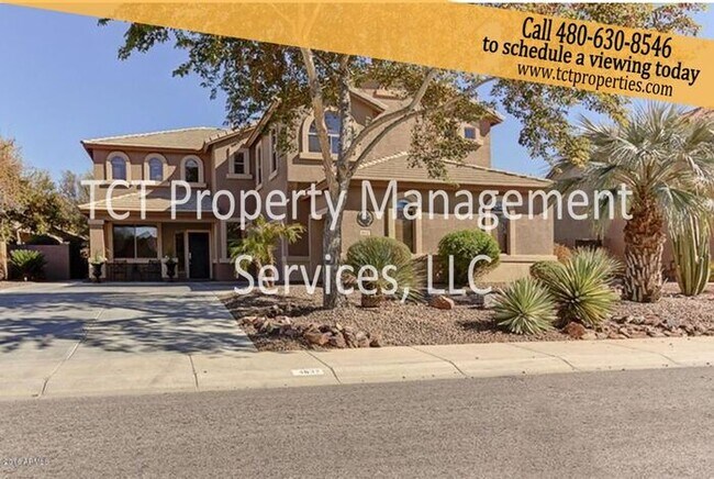 Primary Photo - Beautiful 5 bedroom, 3 bath home in Chandler!