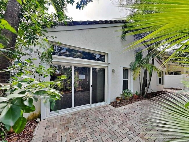 Building Photo - 3321 SW 175th Ave
