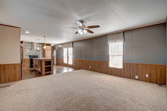 Building Photo - 33940 Ansley Rd