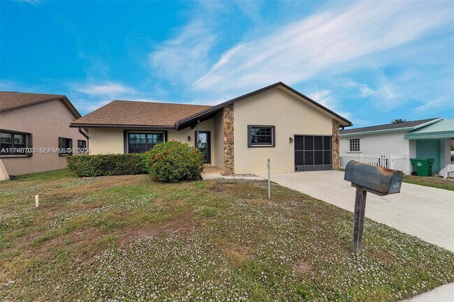 Building Photo - 1406 NW 8th St