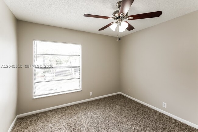Building Photo - 1430 W Sandpiper Cir
