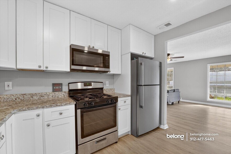 Building Photo - 2505 Hopkins St