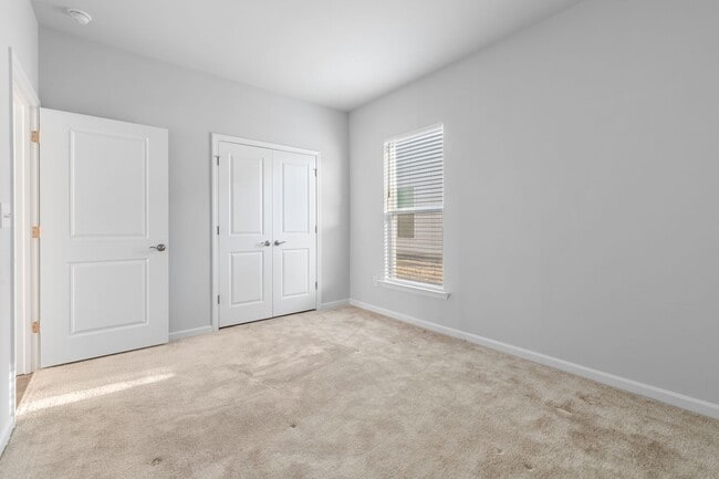 Building Photo - Beautiful 3 bed/2 bath Home in Griffin in Senior Community!