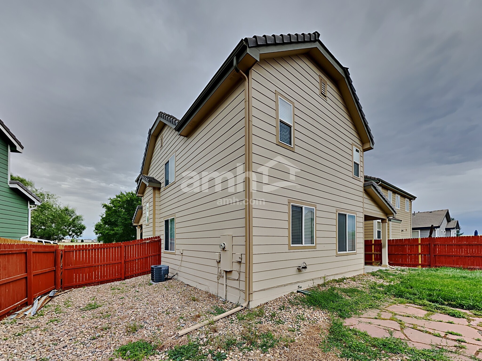Building Photo - 10031 Dillon Cir