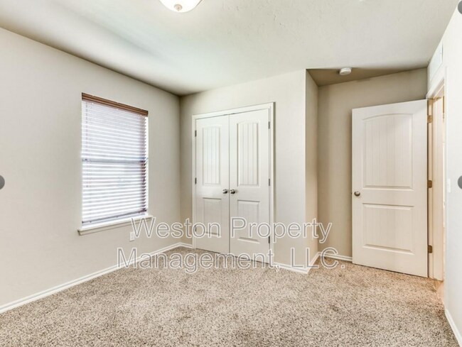 Building Photo - 1709 Choctaw Wood Dr