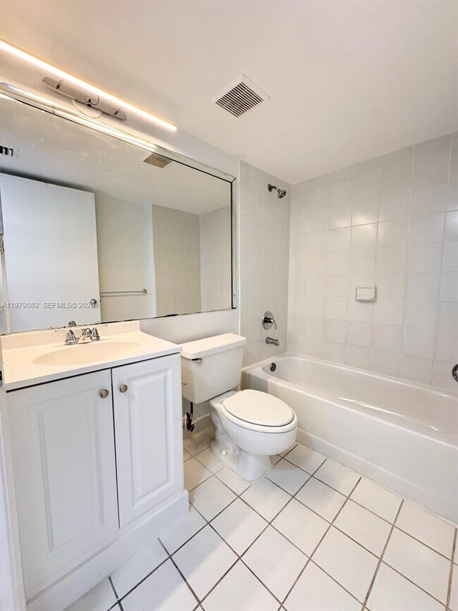 Building Photo - 3300 NE 191st St