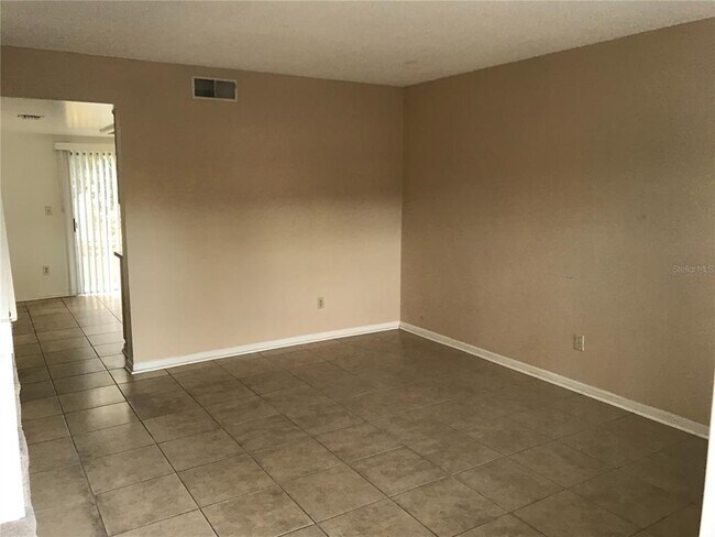 Building Photo - 3546 Khayyam Ave