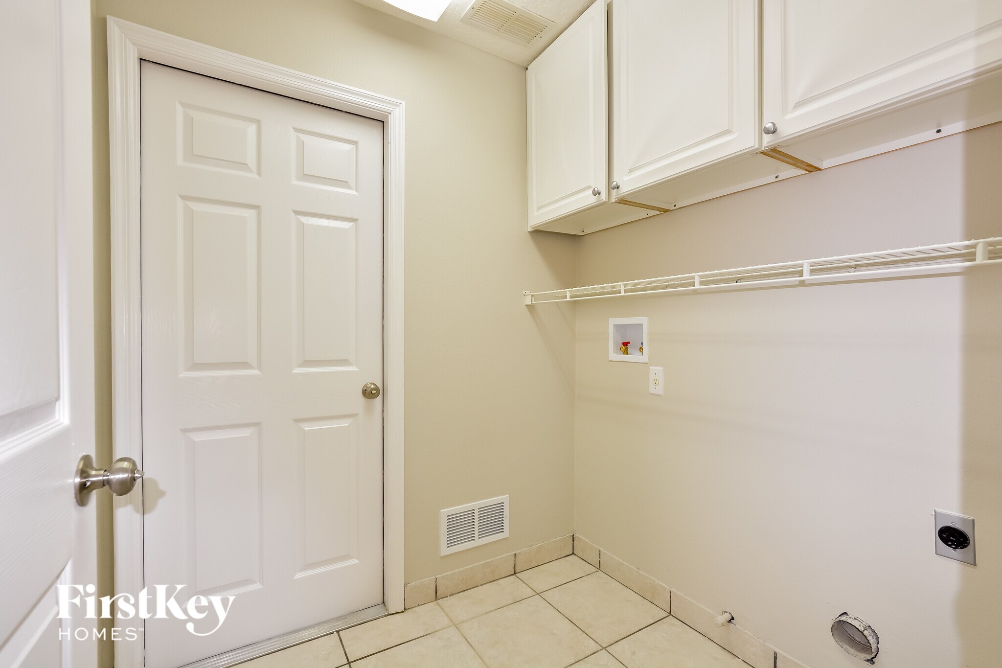 Building Photo - 13455 Lake Turnberry Cir